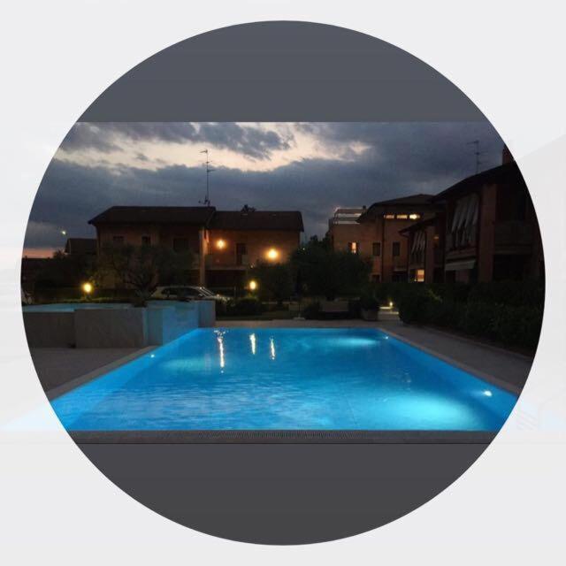 Home La Rosa Del Garda Пескьера-дель-Гарда Экстерьер фото